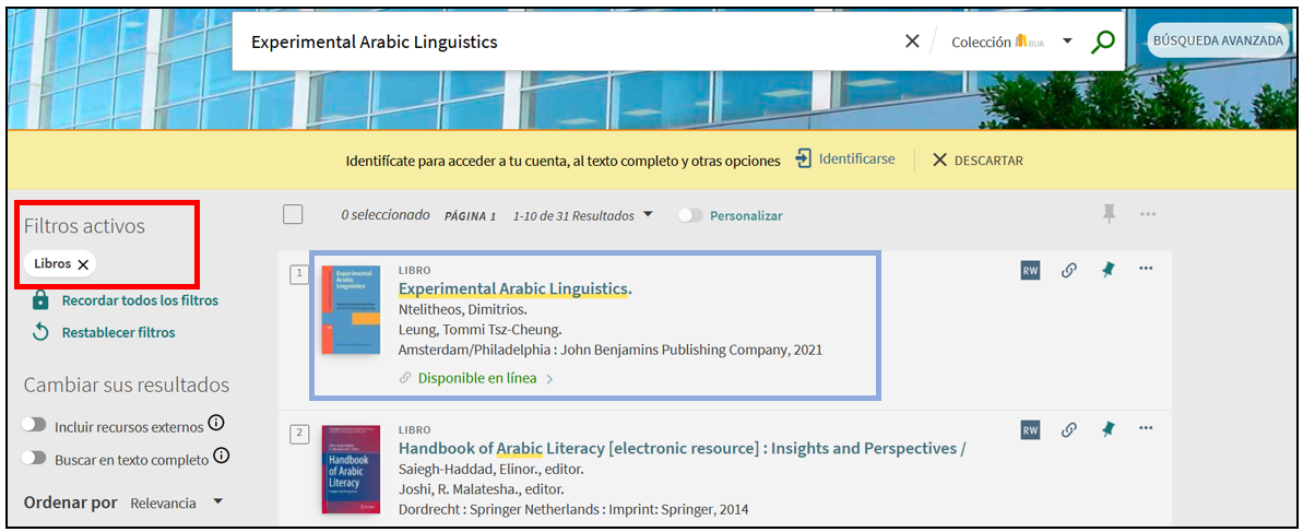 Captura de pantalla mostrando la aplicación de los filtros 'Disponible en línea' y 'Libros' en la lista de resultados.